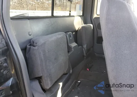 2000 Ford Ranger Super Cab из США, поврежденный, VIN 1FTZR15X7YTA02153